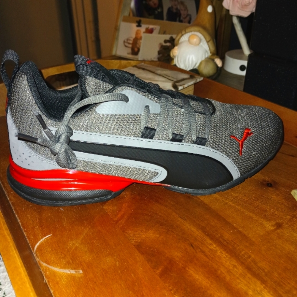Men's puma athletic shoes